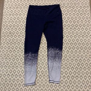 Calia by Carrie Underwood size M leggings